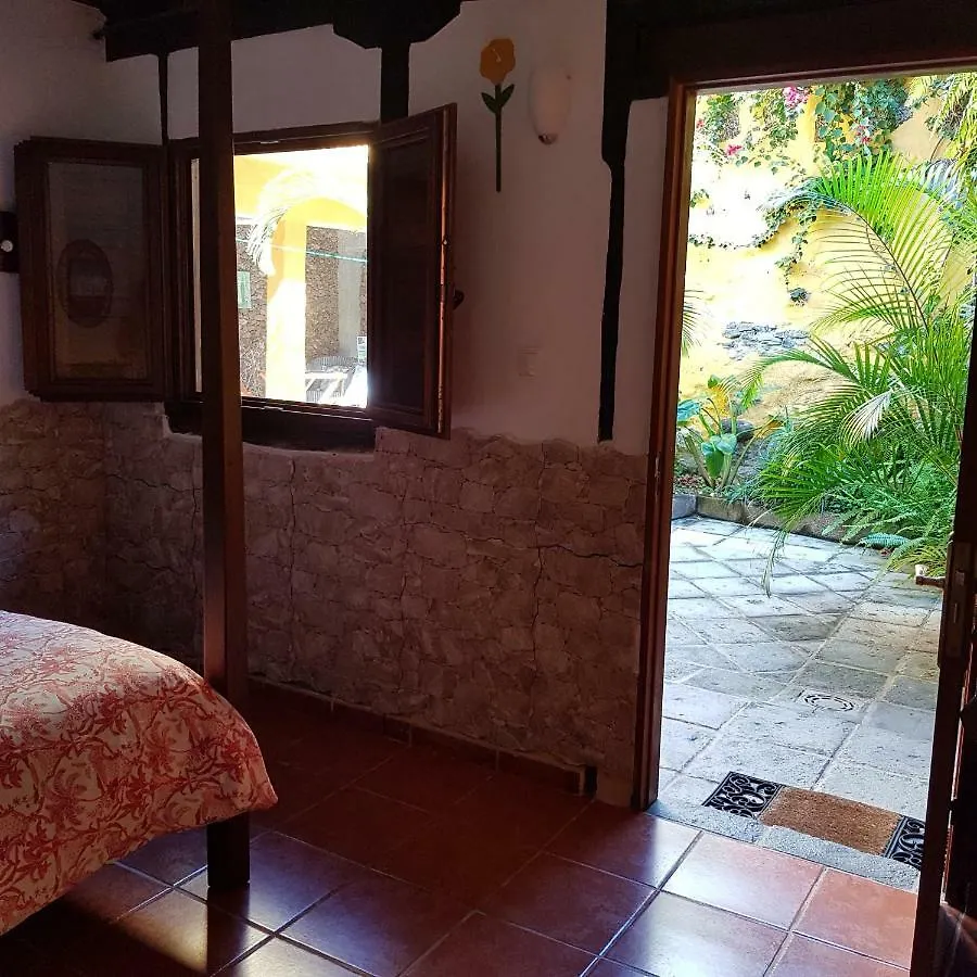 Bed & Breakfast Casa La Moringa Bed and Breakfast Los Silos